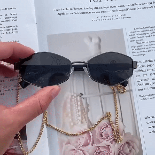 Óculos de Sol moda Retrô com Corrente Vick Sarfaty - Nova Feminina